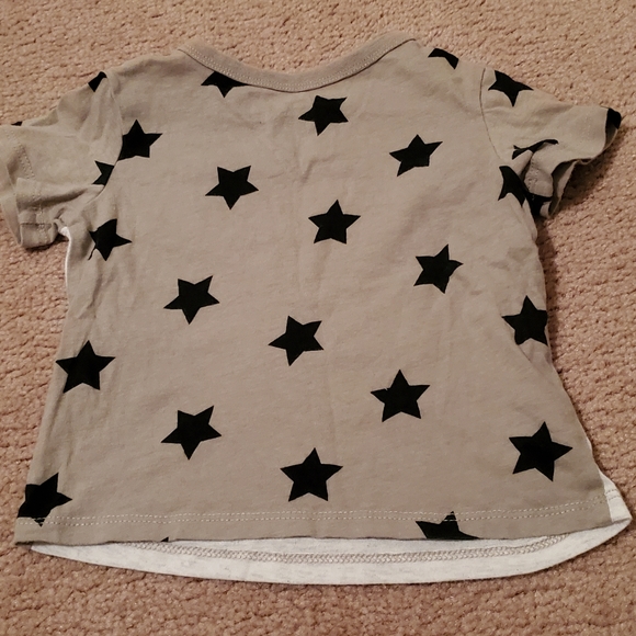 First Impressions 🌟 Stars T-Shirt🌟 - Picture 2 of 3
